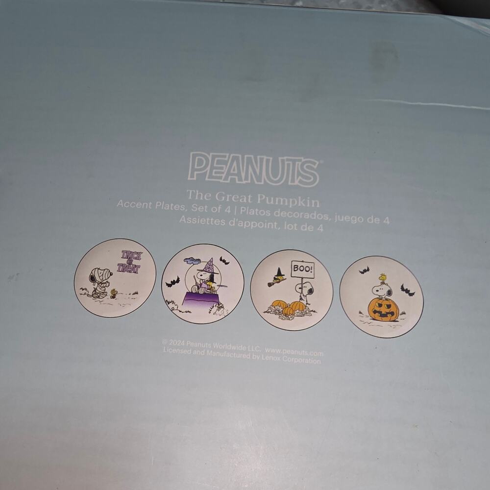 LENOX THE GREAT PUMPKIN ASSORTED ACCENT PLATES SET OF 4 - Picture 6 of 6